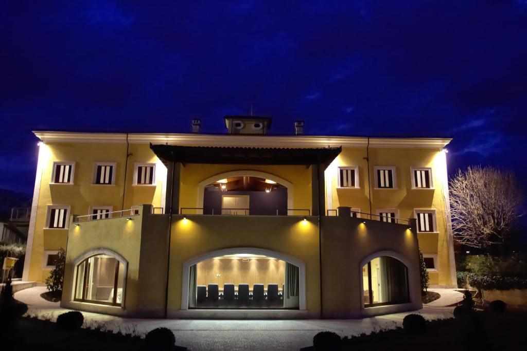 La Dimora Del Baco Hotel LʼAquila Екстериор снимка